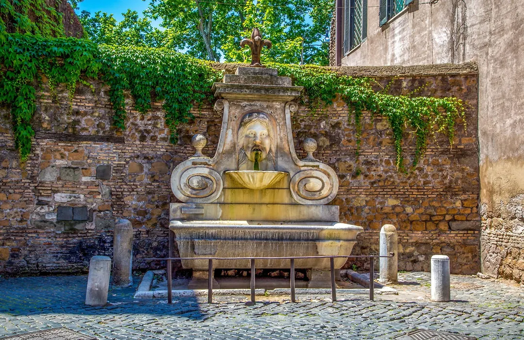 Palazzo Medusa-1